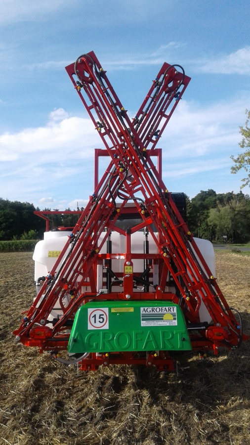 HUNG FIELD SPRAYER AF1015HzX